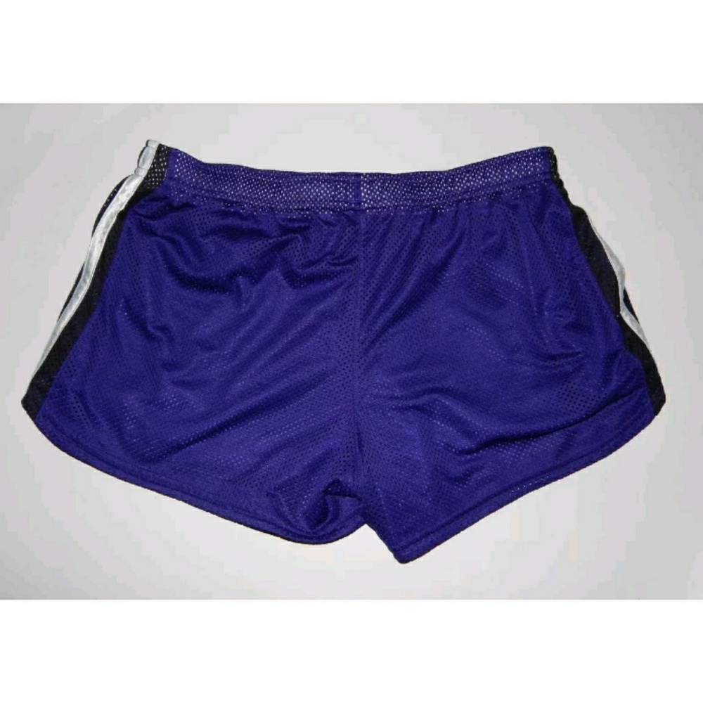Adidas Womens
Size M
Mesh Lined Athletic Shorts - Picture 2 of 5